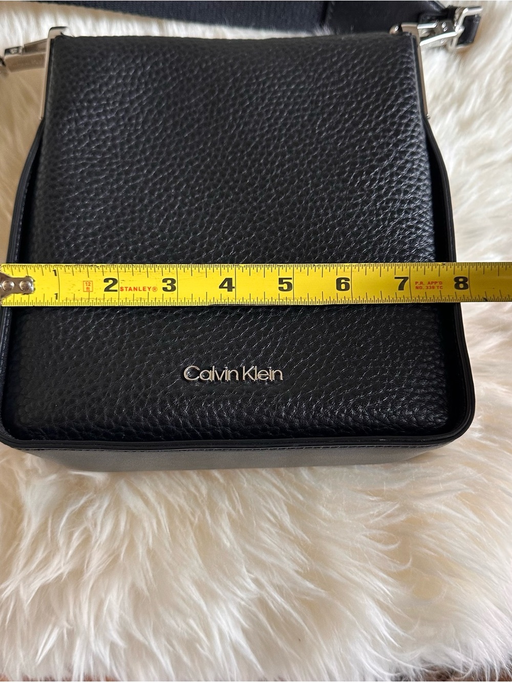 Calvin Klein Fay mini crossbody black - Picture 10 of 14
